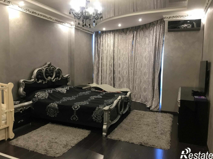 2-комн квартира Оранжерейная ул, 21