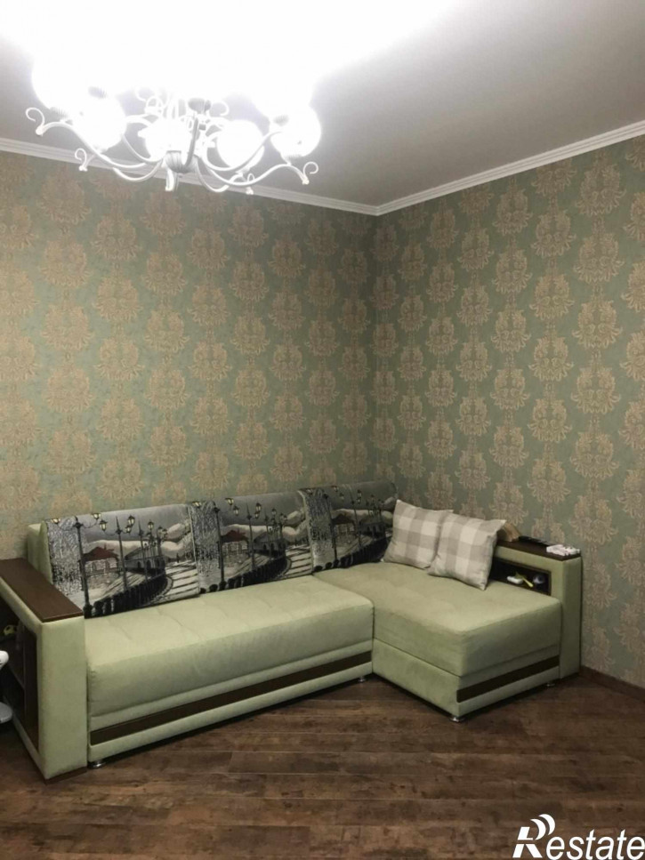 2-комн квартира Орджоникидзе ул, 8