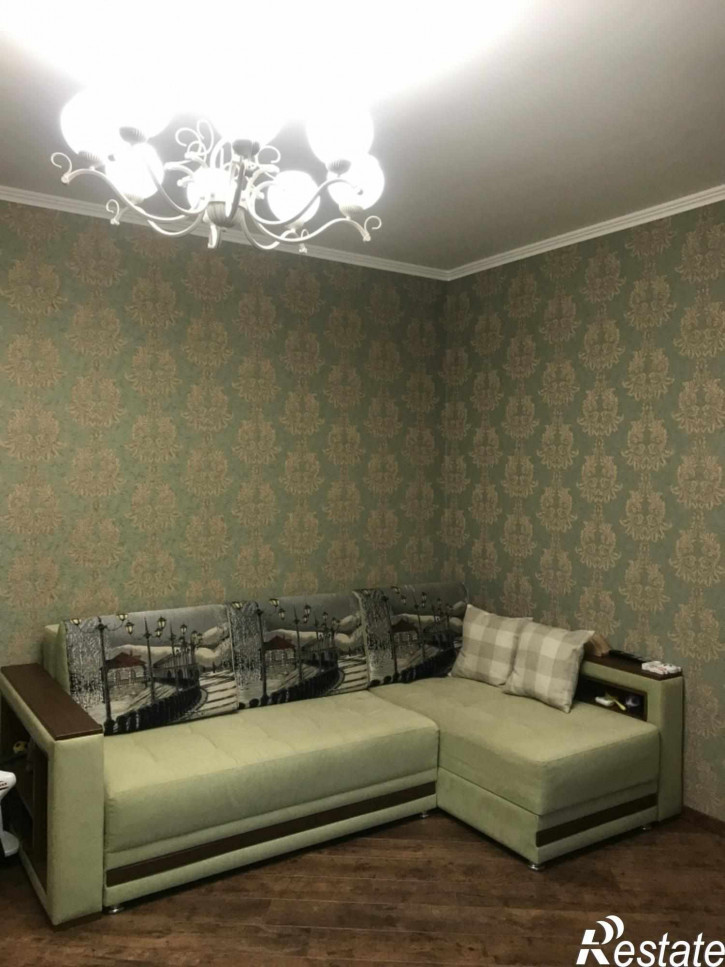 2-комн квартира Орджоникидзе ул, 8
