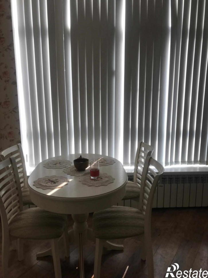 2-комн квартира Орджоникидзе ул, 8