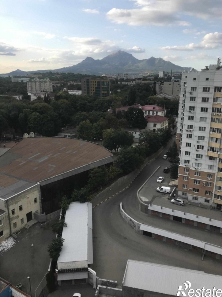 3-комн квартира Первомайская ул