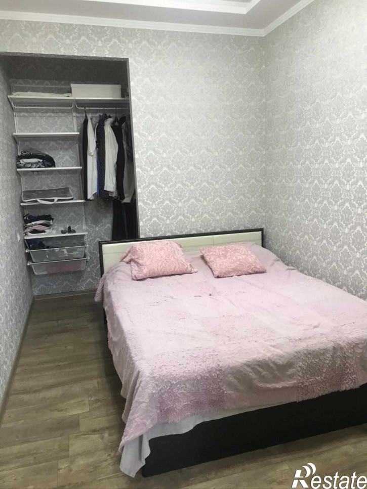 2-комн квартира Орджоникидзе ул, 8