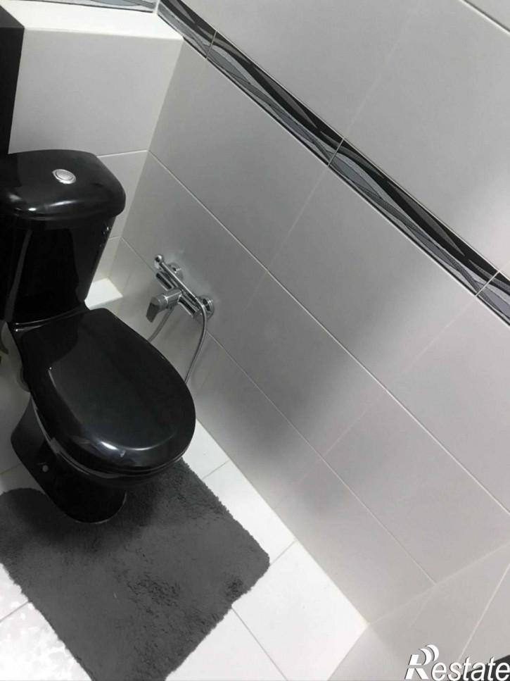 2-комн квартира Орджоникидзе ул, 8
