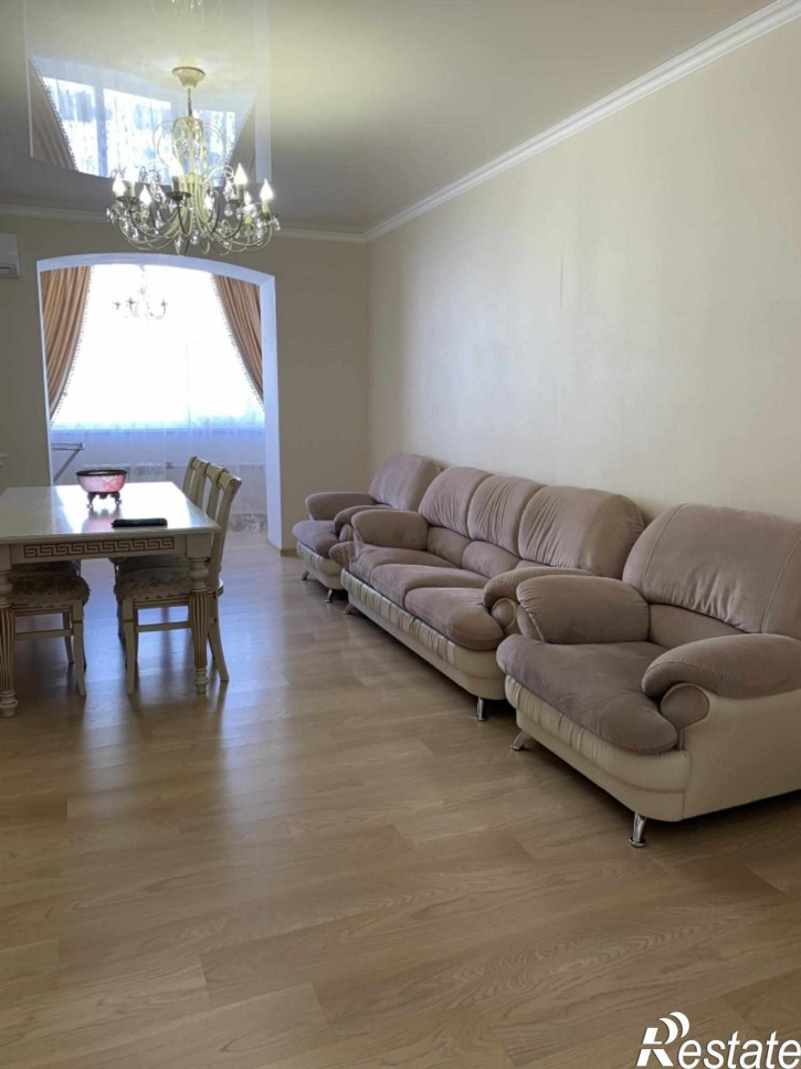 3-комн квартира Оранжерейная ул, 17
