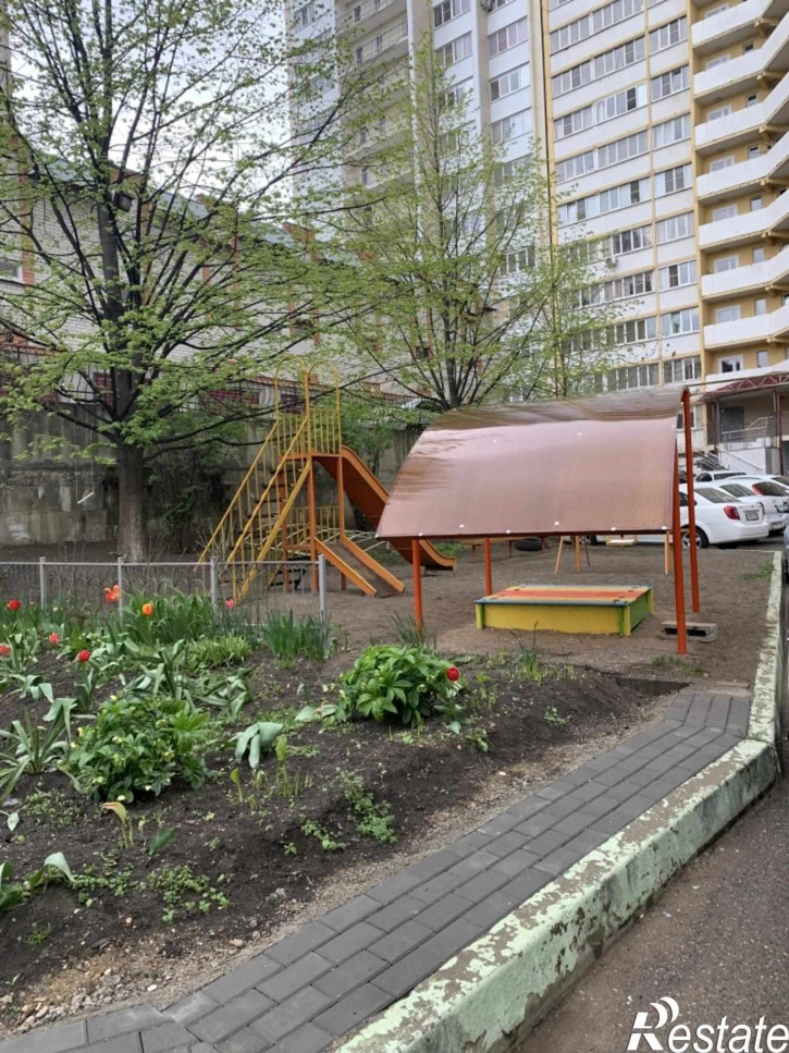 3-комн квартира Панагюриште ул, 4