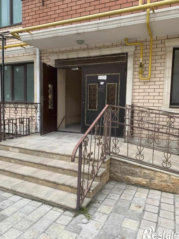 2-комн квартира Власова ул