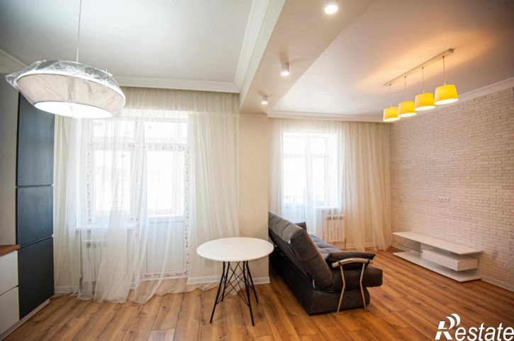 2-комн квартира Пестова ул, 9