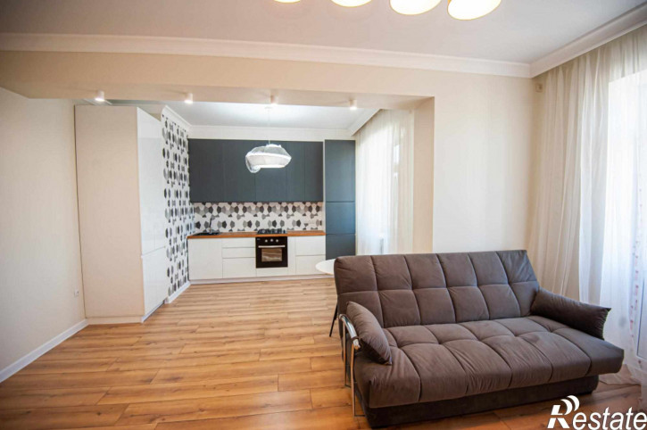 2-комн квартира Пестова ул, 9