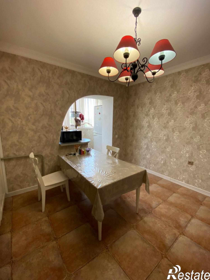 2-комн квартира Оранжерейная ул, 22