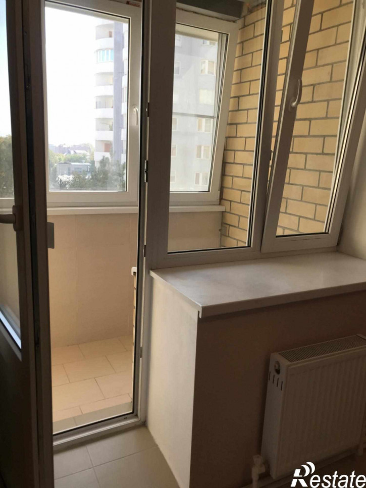 2-комн квартира Булгакова ул