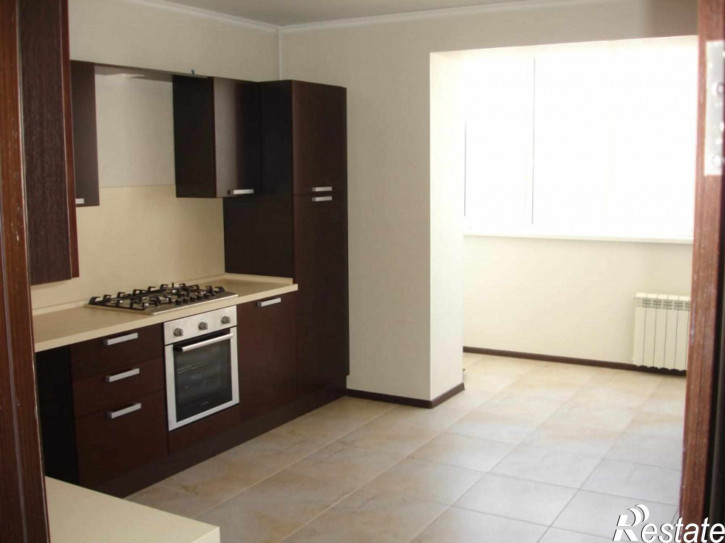 3-комн квартира Нежнова ул, 21