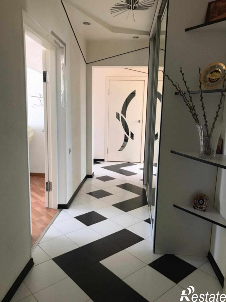 3-комн квартира Панагюриште ул, 4