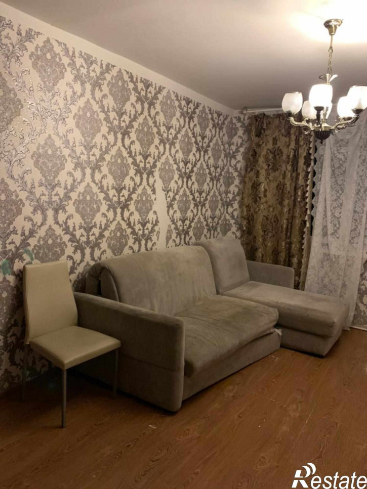 3-комн квартира Ессентукская ул, 76
