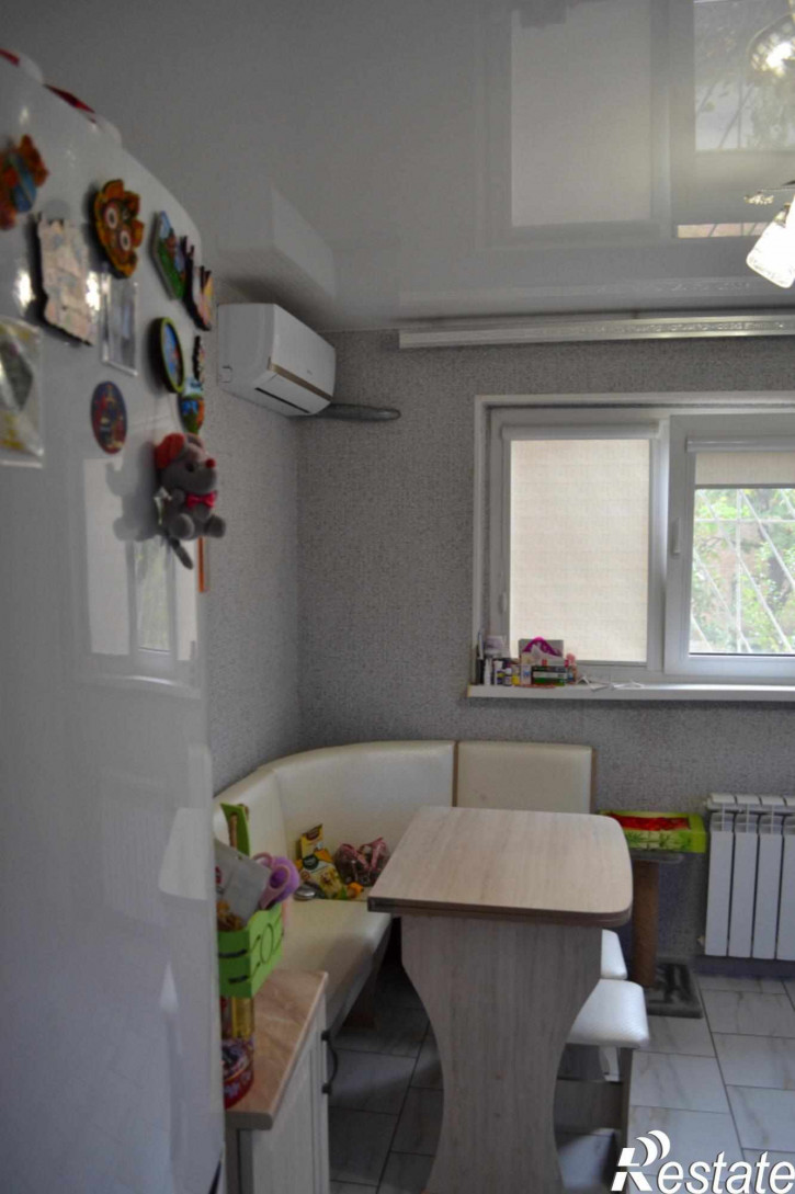 2-комн квартира Нежнова ул, 72
