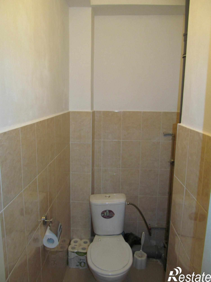 3-комн квартира Булгакова ул, 13