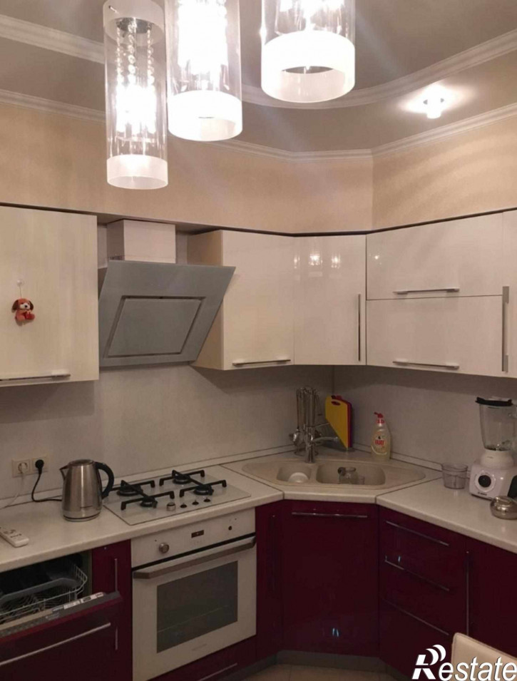 2-комн квартира Пестова ул