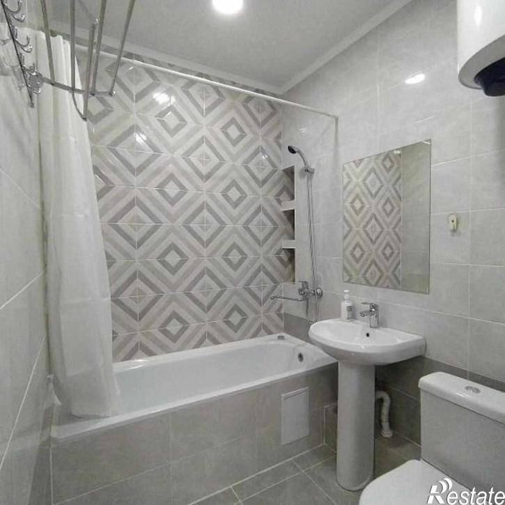 1-комн квартира Оранжерейная ул, 17