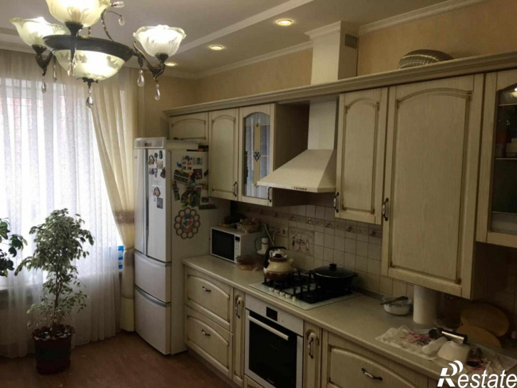 2-комн квартира Бунимовича ул, 19