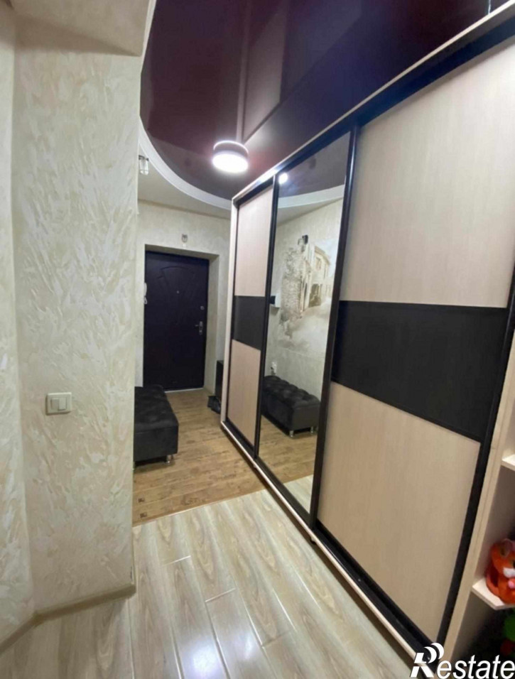 3-комн квартира Нежнова ул