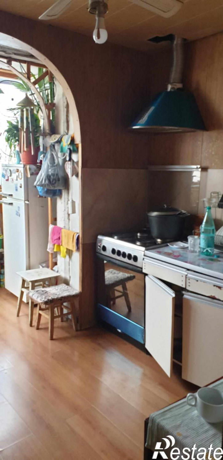 3-комн квартира Адмиральского ул, 2