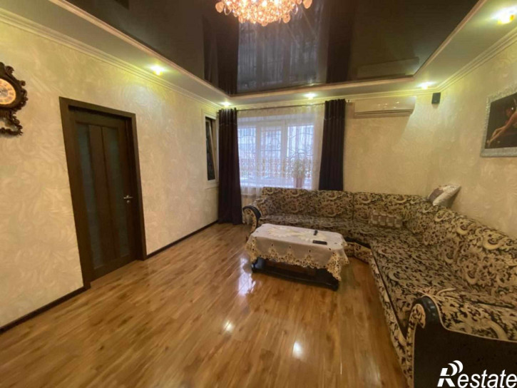 3-комн квартира Нежнова ул, 21к4