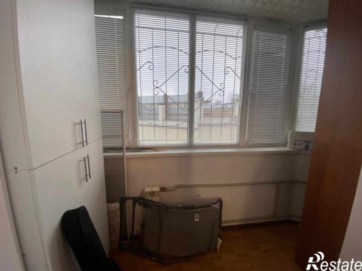 3-комн квартира Нежнова ул, 21к4