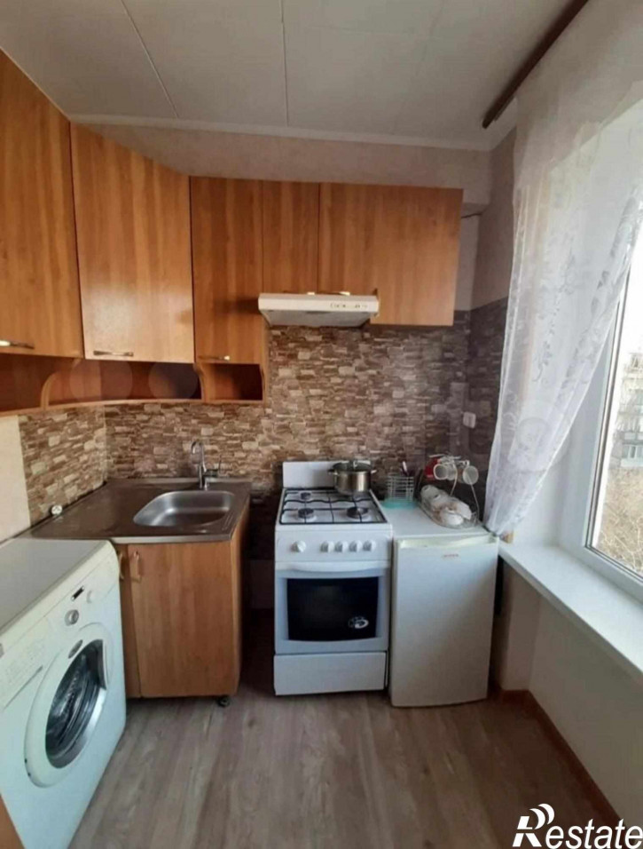 3-комн квартира Аллея Строителей ул, 8