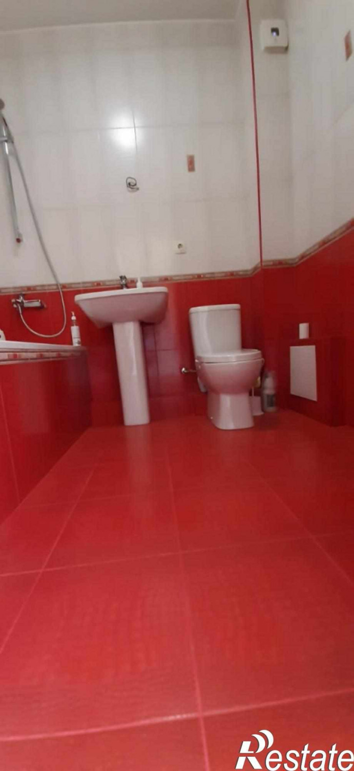 1-комн квартира Кипарисовая ул, 2