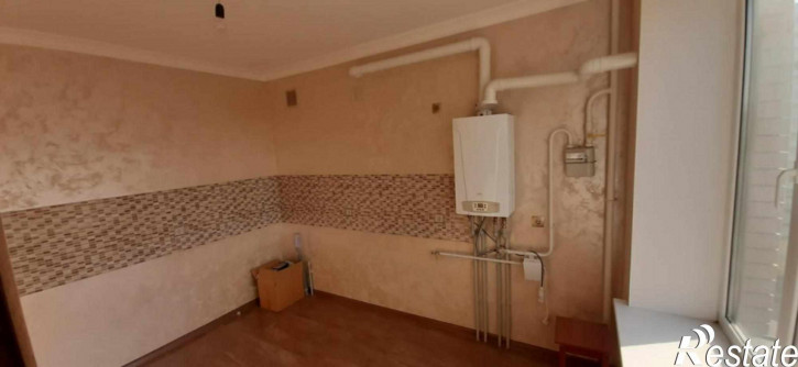 1-комн квартира Кипарисовая ул, 2