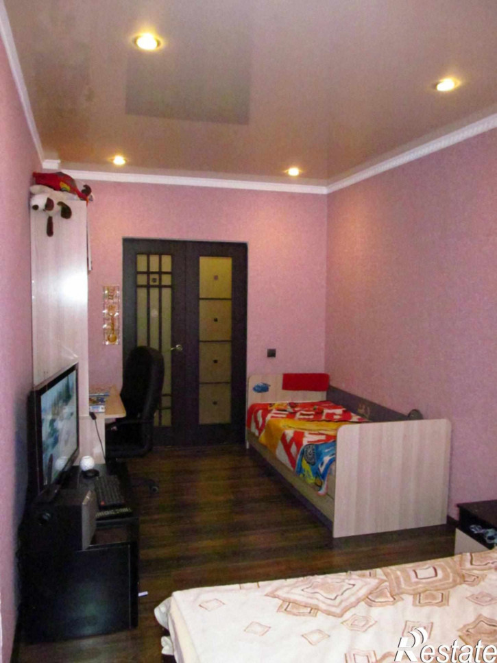 2-комн квартира Оранжерейная ул, 22А
