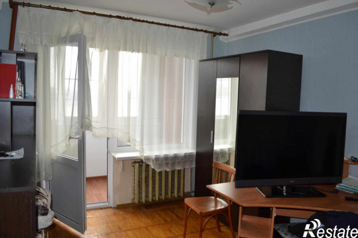 2-комн квартира Адмиральского ул, 8