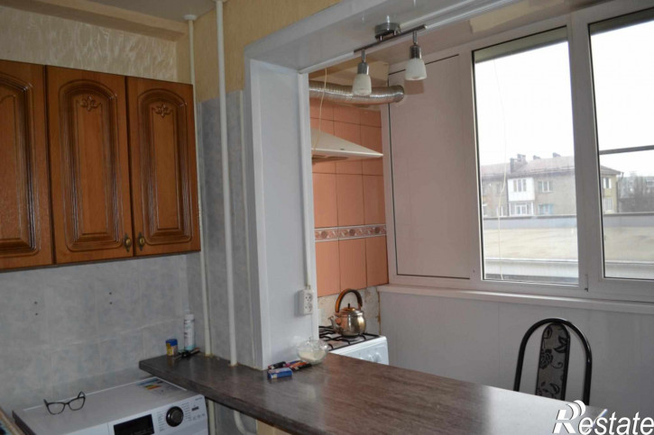 2-комн квартира Адмиральского ул, 8