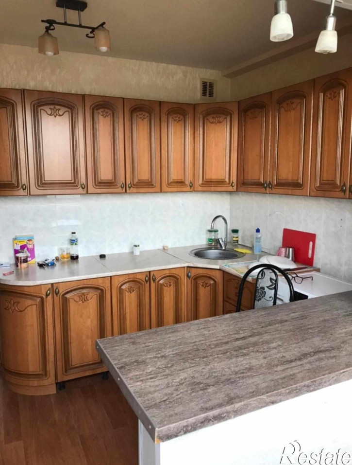 2-комн квартира Адмиральского ул
