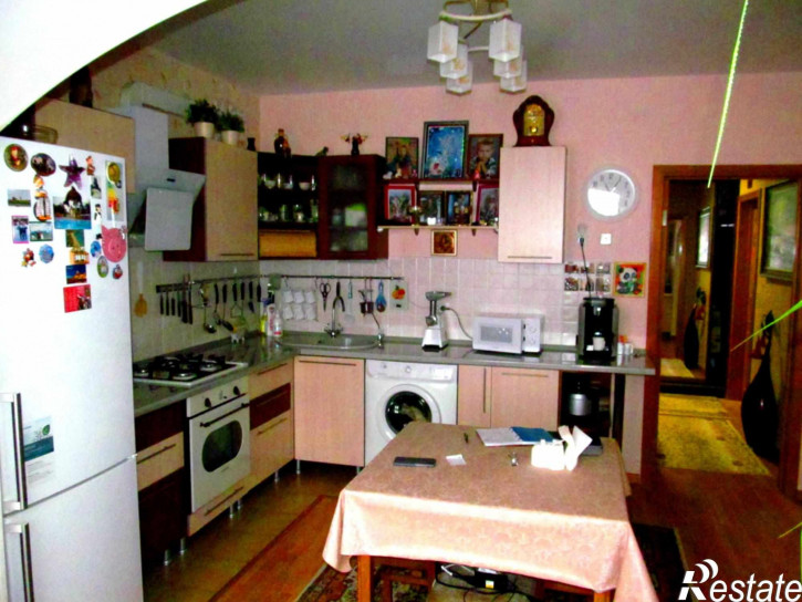 2-комн квартира Первомайская ул, 92