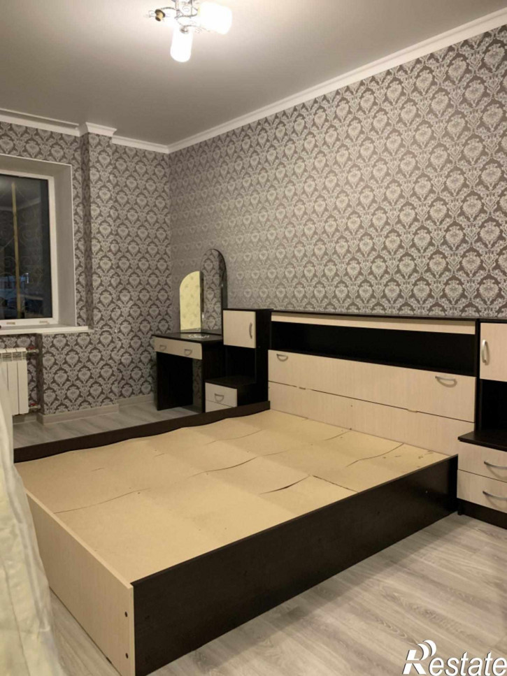 2-комн квартира Нежнова ул, 21к3