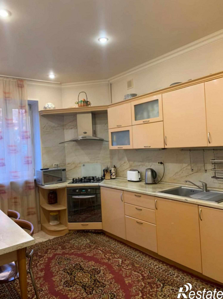 3-комн квартира Калинина пр-кт, 40