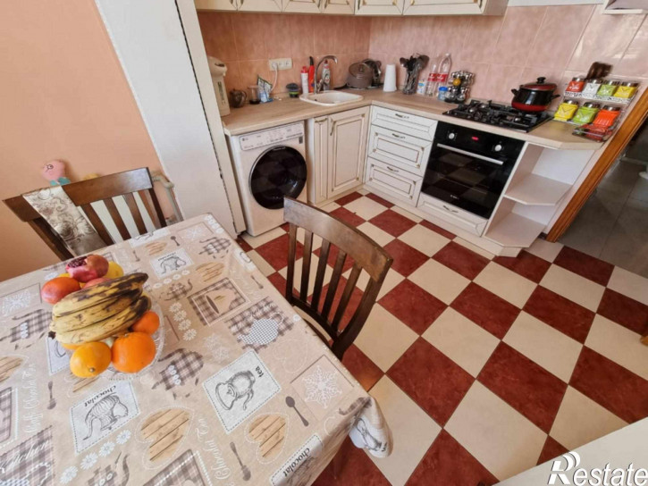 3-комн квартира 295 Стрелковой Дивизии ул, 10