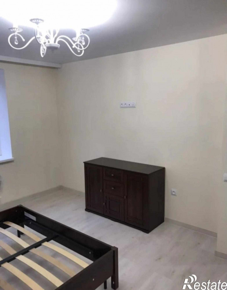 1-комн квартира Булгакова ул, 21