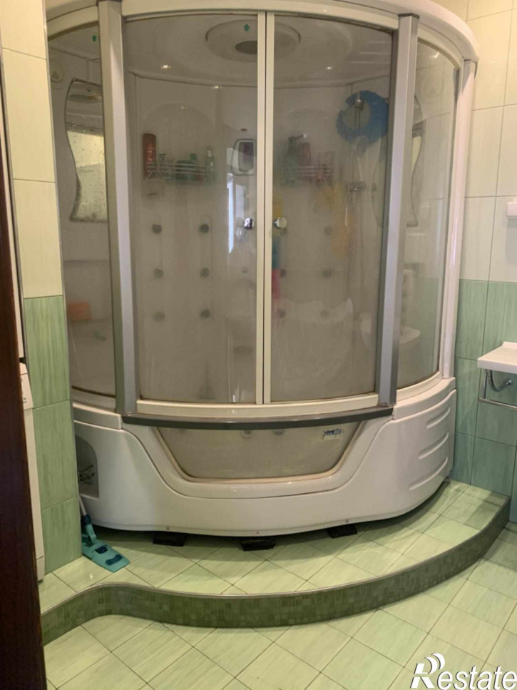 3-комн квартира Адмиральского ул, 6А