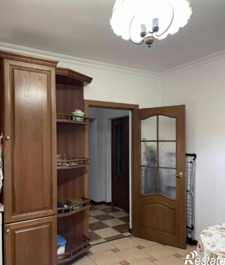 3-комн квартира Пестова ул, 36/2