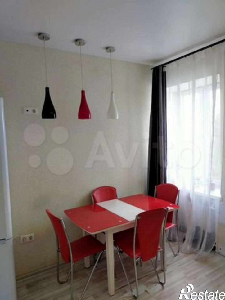 2-комн квартира Доваторцев ул, 4