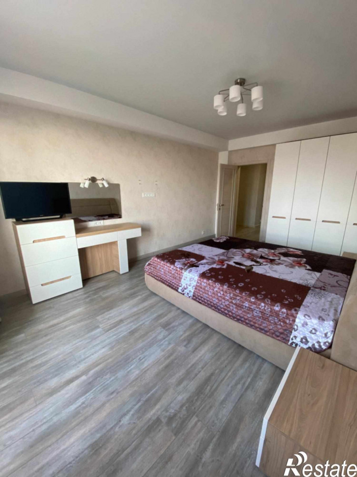 2-комн квартира 295 Стрелковой Дивизии ул, 17