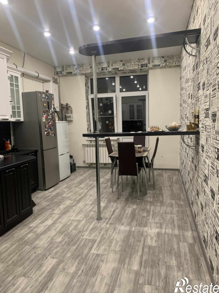 2-комн квартира Бунимовича ул, 15к2