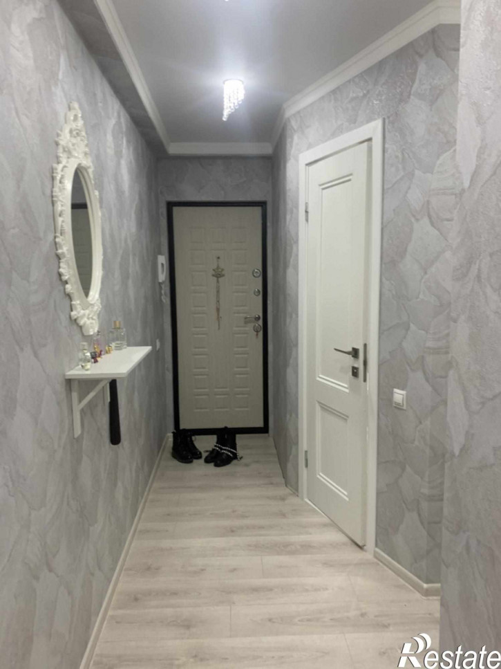 2-комн квартира Адмиральского ул, 10