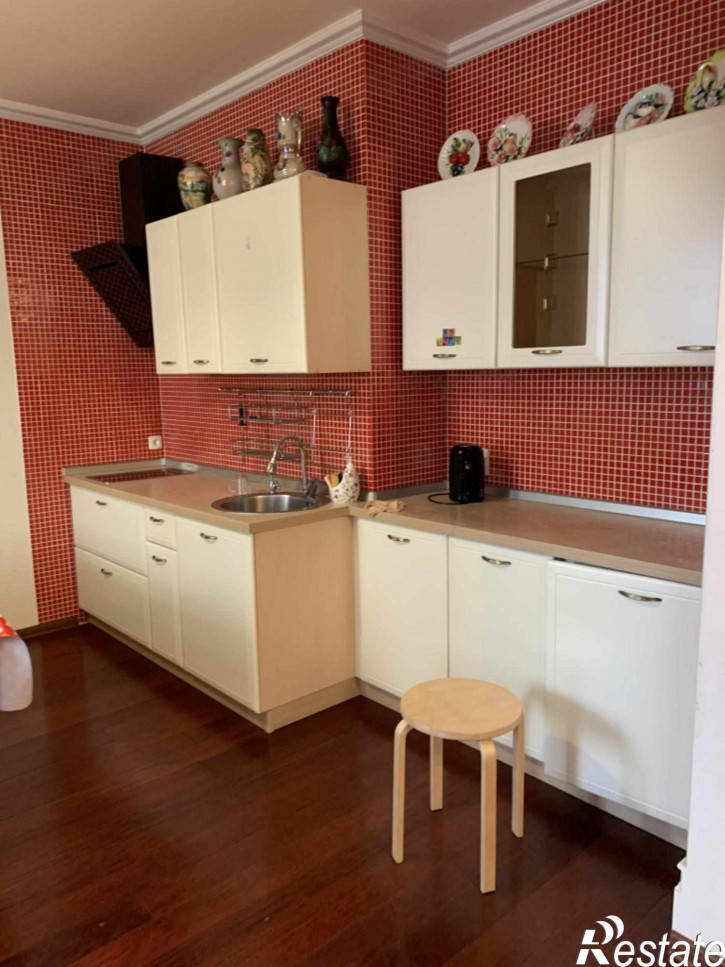 3-комн квартира Дунаевского ул, 1к3