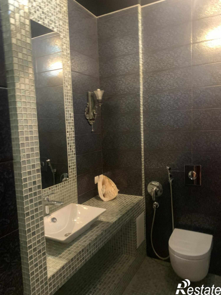 3-комн квартира Дунаевского ул, 1к3
