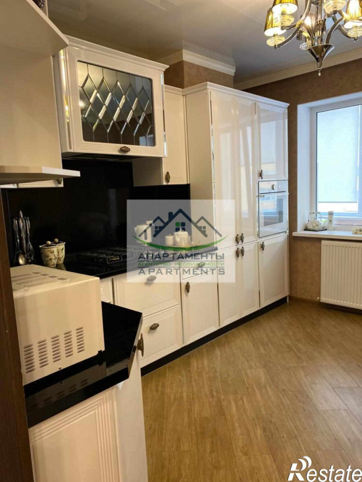 2-комн квартира Людкевича ул, 9