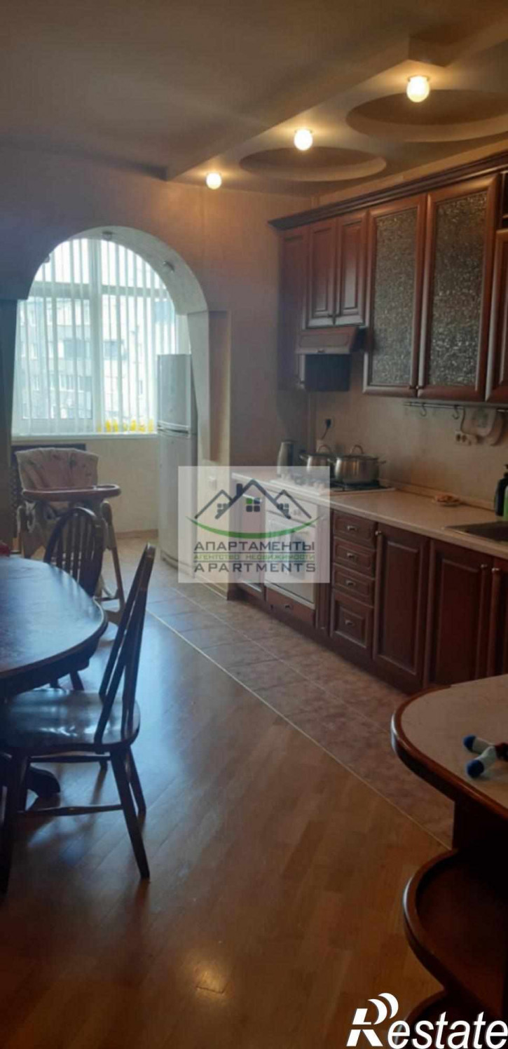 3-комн квартира Свободы пр-кт, 65к2