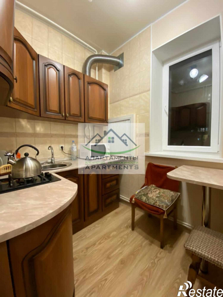 3-комн квартира Кирова пр-кт, 80