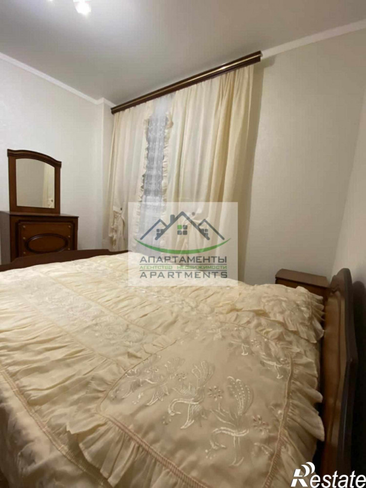 3-комн квартира Кирова пр-кт, 80